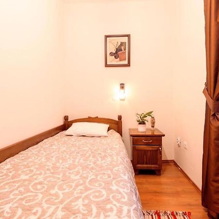 Downtown Rooms นิส ภายนอก รูปภาพ