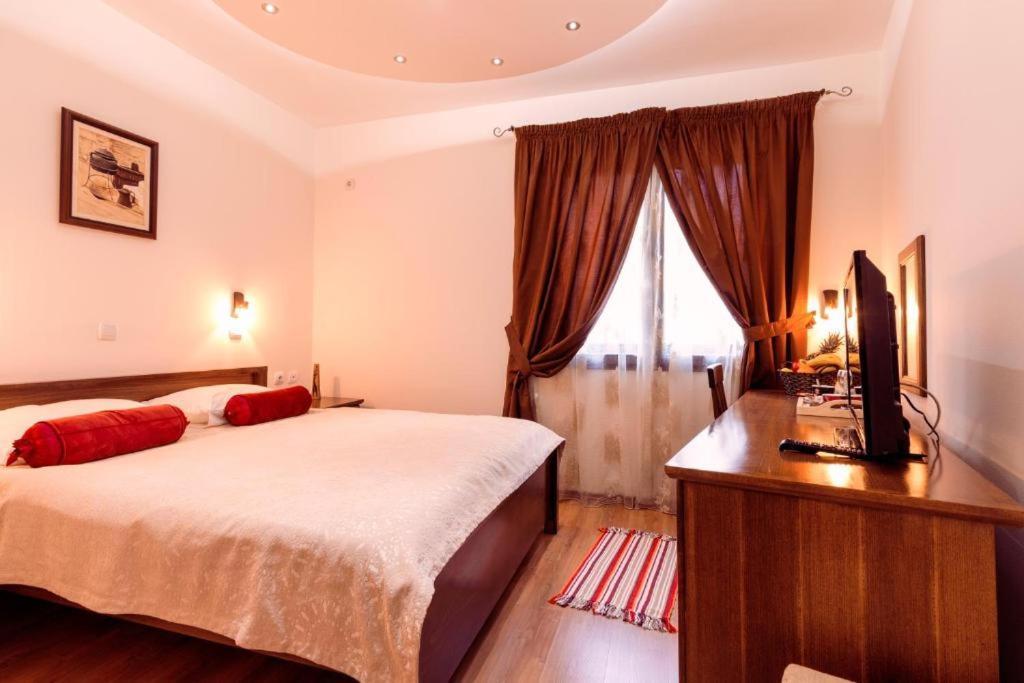Downtown Rooms นิส ภายนอก รูปภาพ